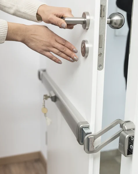 PR2700_PSB2700_silver_Application_3984